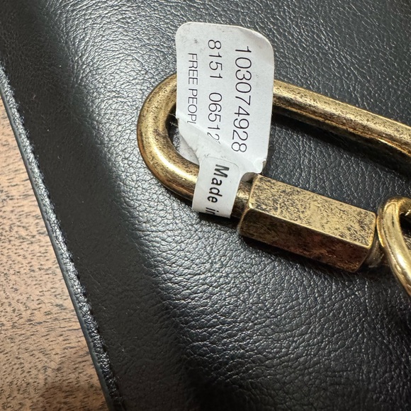 Free People Friendship Swag Red Bag Charm - NWT - Picture 2 of 2